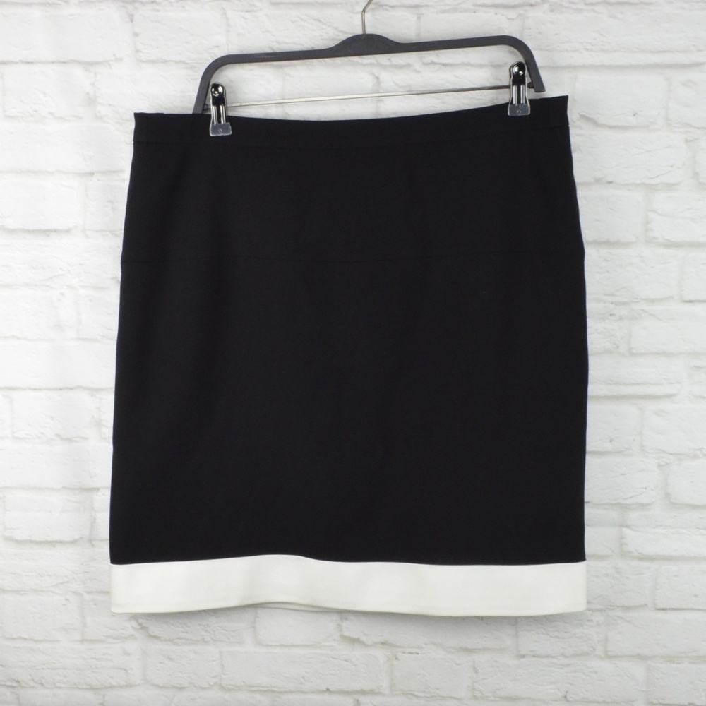 Deal! Paule Ka black/white skirt